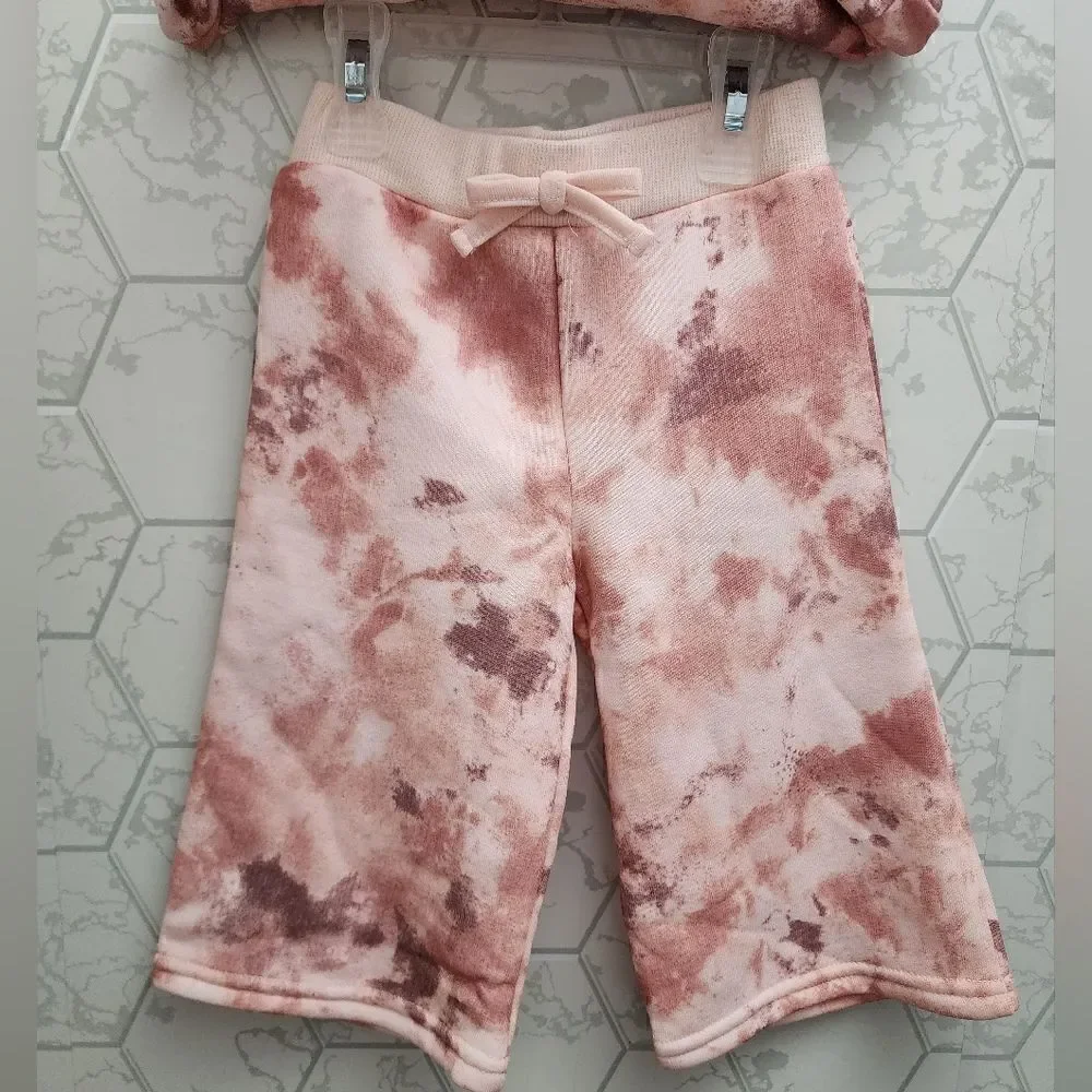 Nwt Baby Shark Bundle, Size 12 months